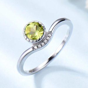ROUND 5MM PERIDOT GREEN CUBIC ZIRCONIA RING